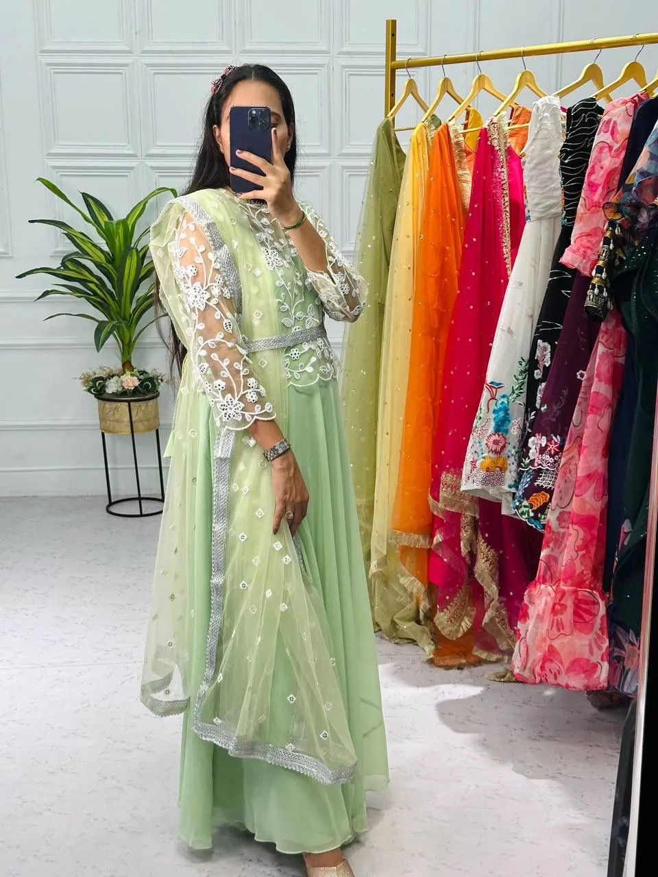 Beautiful Designer Faux Georgette Gwon