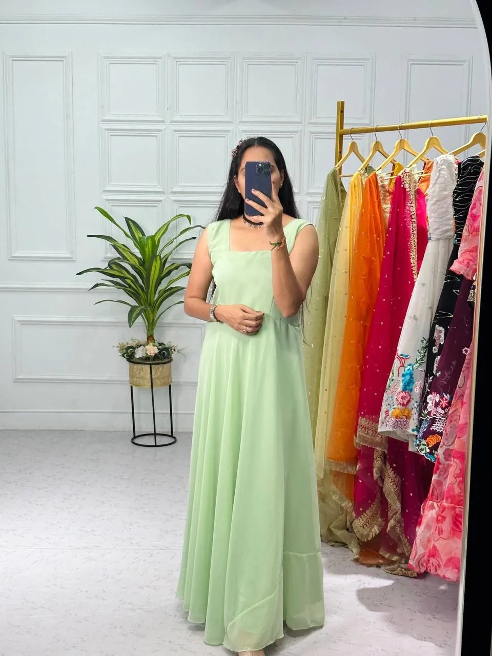 Beautiful Designer Faux Georgette Gwon