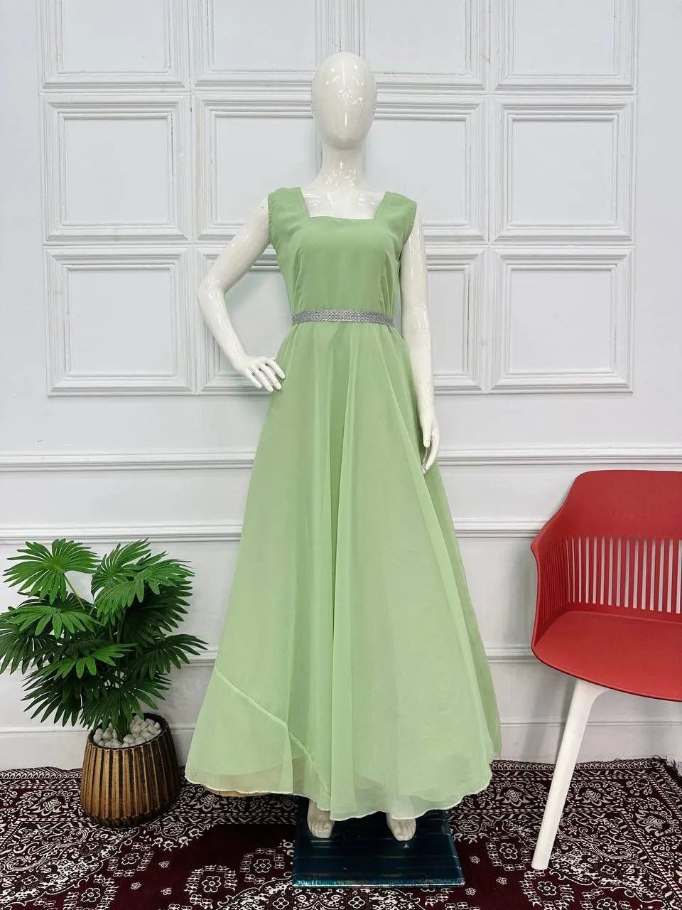 Beautiful Designer Faux Georgette Gwon