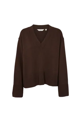 Cady V. Neck - Chocolate torte