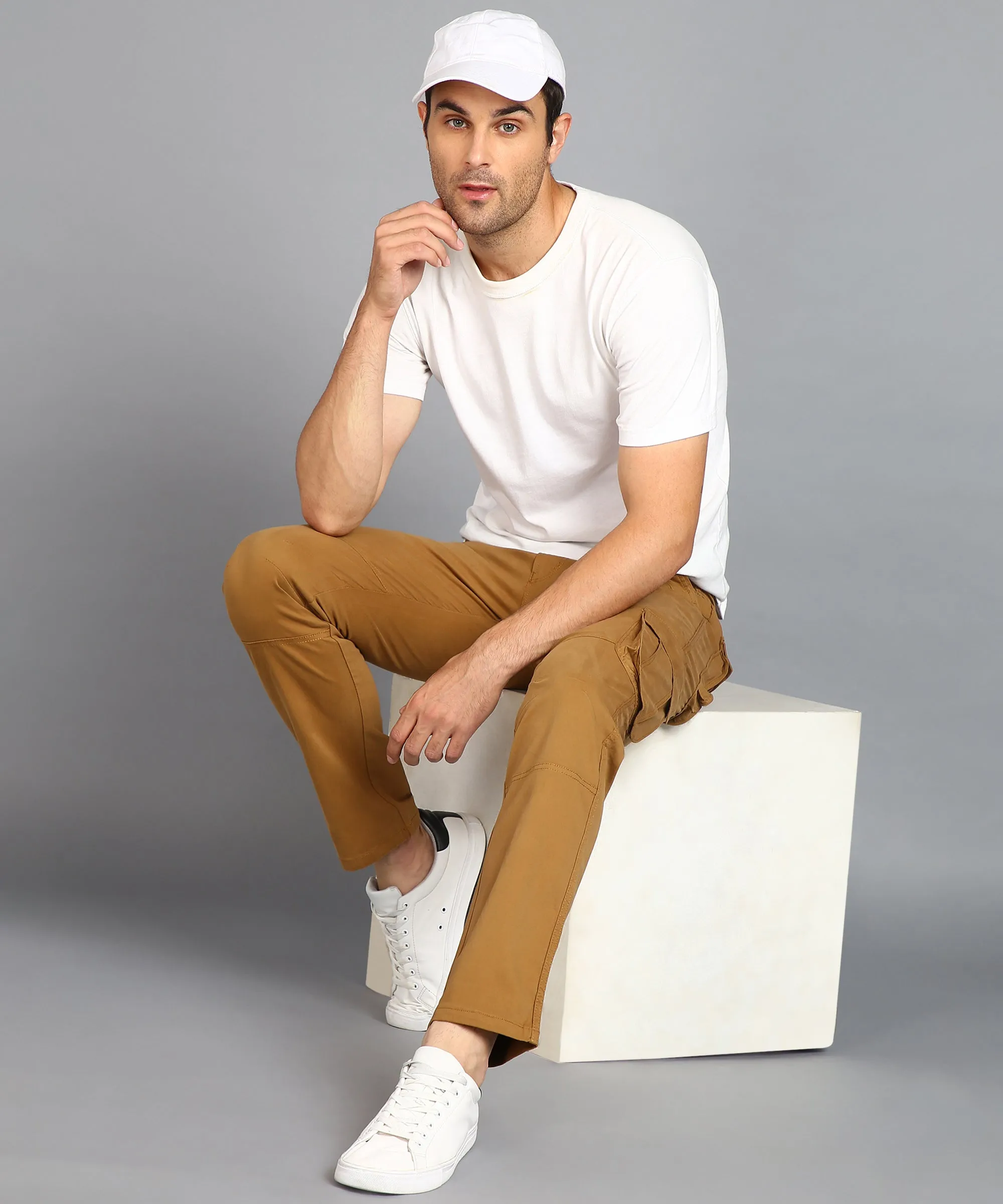 Men's Dark Khaki Regular Fit Solid Cargo Chino Pant with 6 Pockets